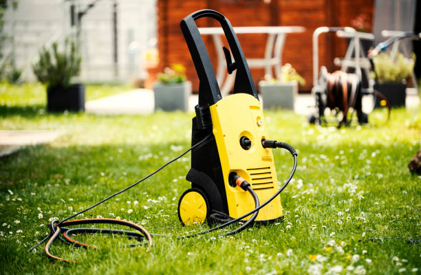 Best Pool Deck Cleaning  in Bartonsville, MD